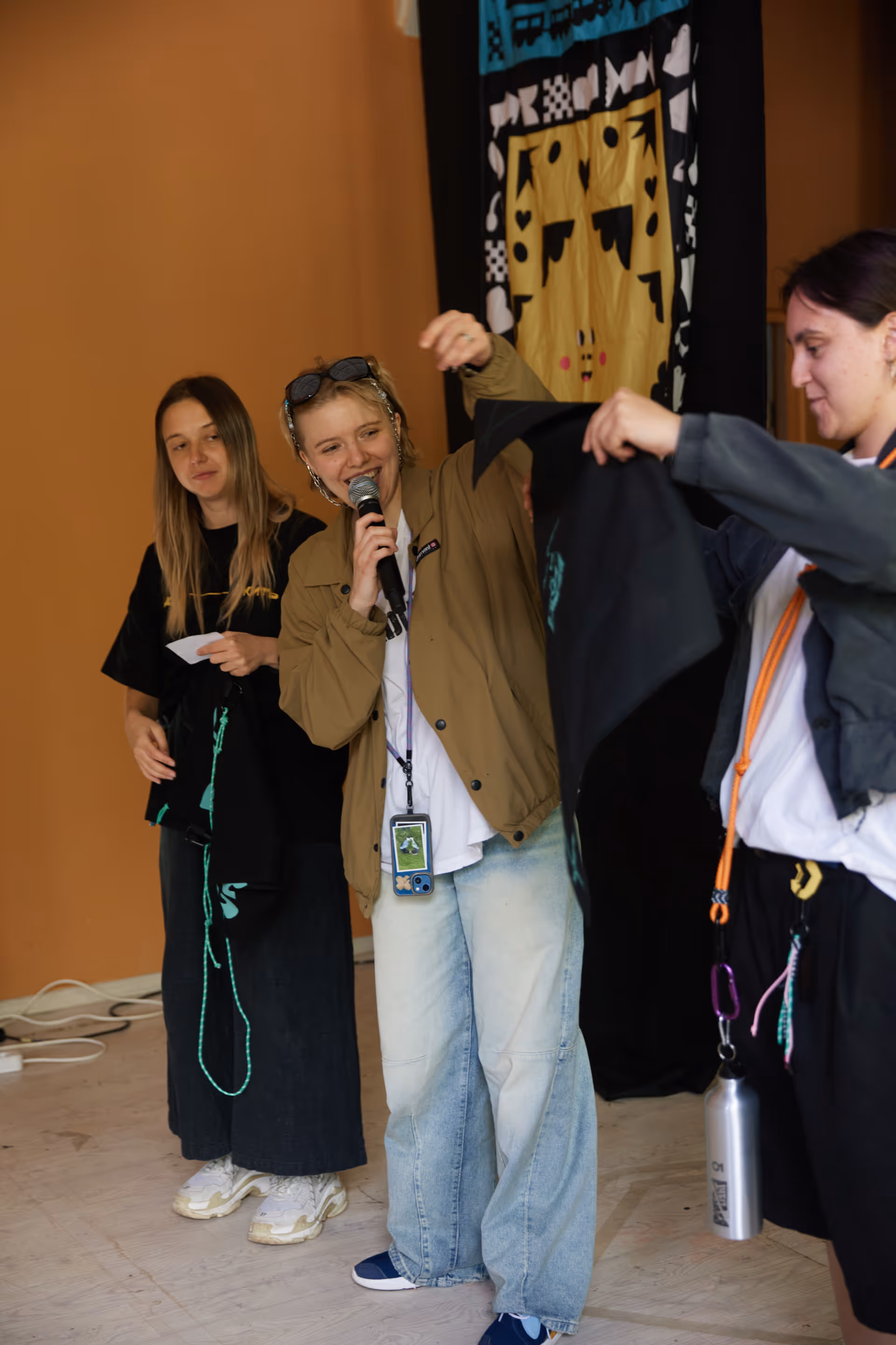 How Smooch Accessories Brand Uses Timestripe for Asynchronous Teamwork